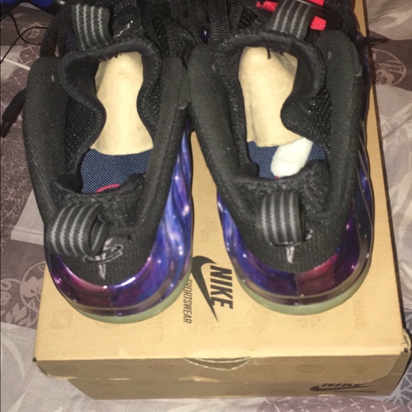 Nike Air foamsposite Galaxy!!! - Picture 3 of 4